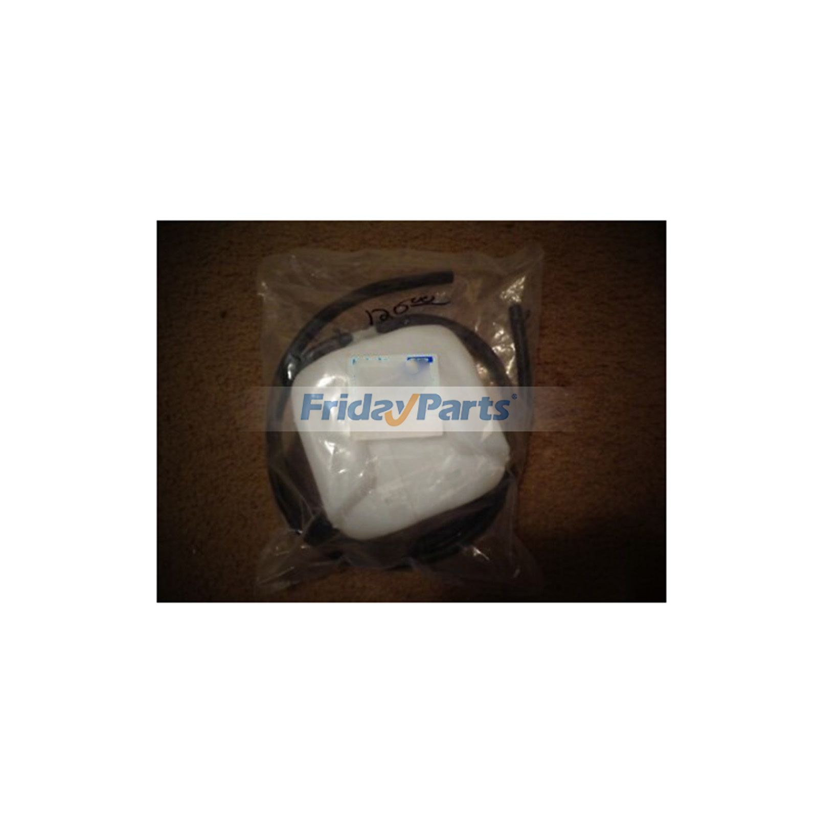 Reserve Tank Assembly 3B291-17300 for Kubota Tractor M5-091HD M5-111HD M5N-091HD12 M5N-111HDC M6S-111SHF