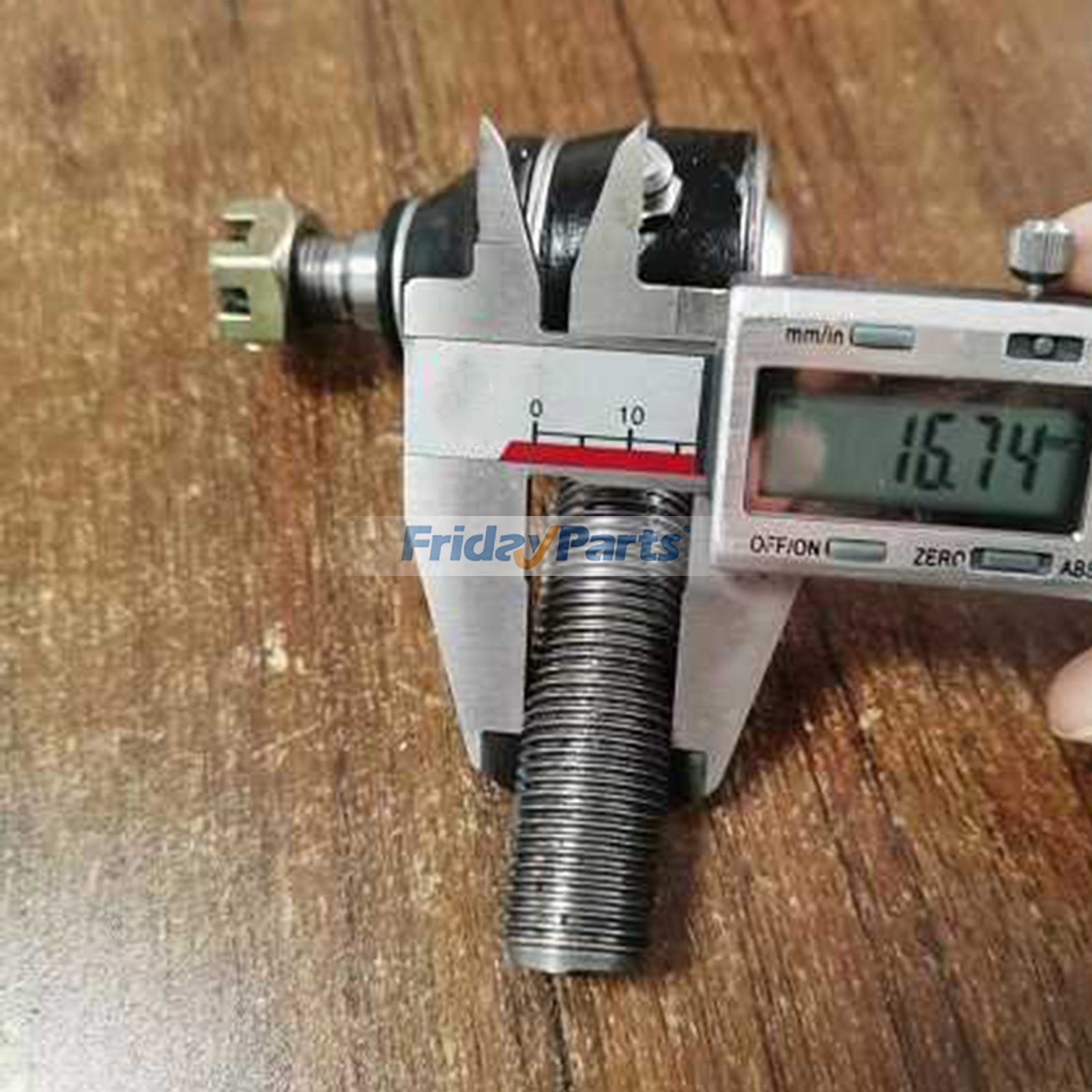 Barra de direção com junta esférica direita 5-23-101-33 para tratores Yanmar EF352T, EF452T, F, FX e série YM.