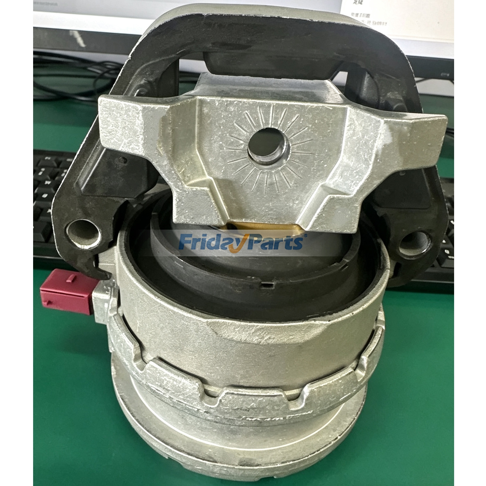 Support moteur électrique droitpour Véhicule
