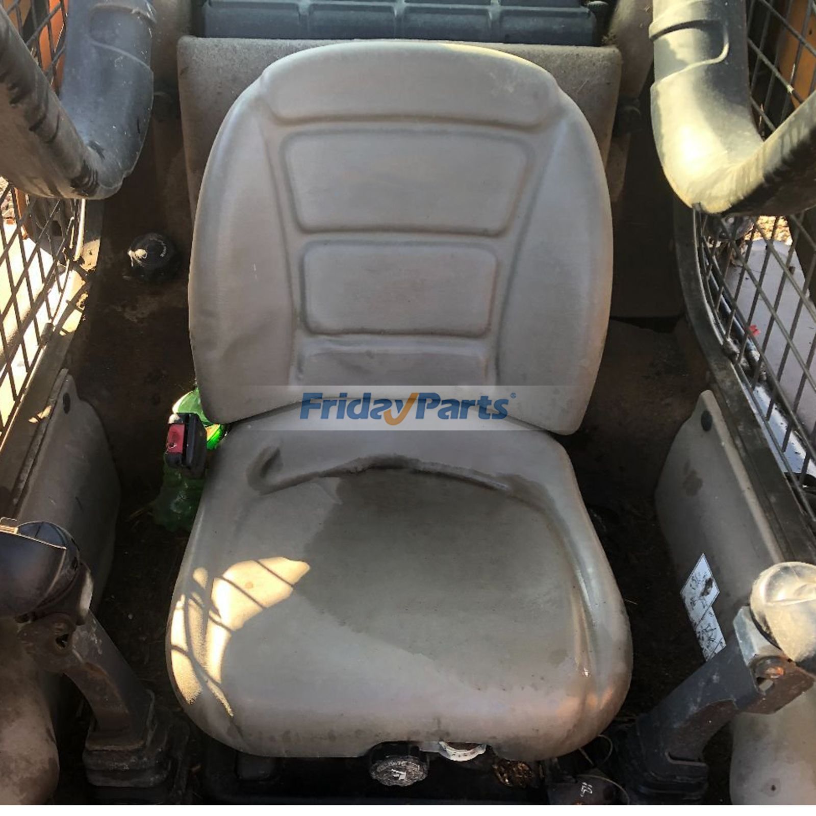 Seat 87662513 for CASE Loader 410 420 430 435 440 445 450 465 SR200 SR250