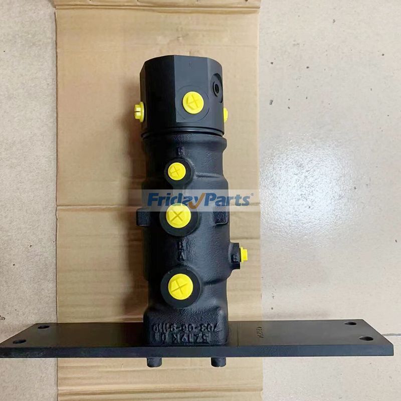 コマツ 掘削機 PC35 PC38 PC40 PC45 PC50 PC56 PC58 用スイベルジョイントアセンブリ 703-06-22210