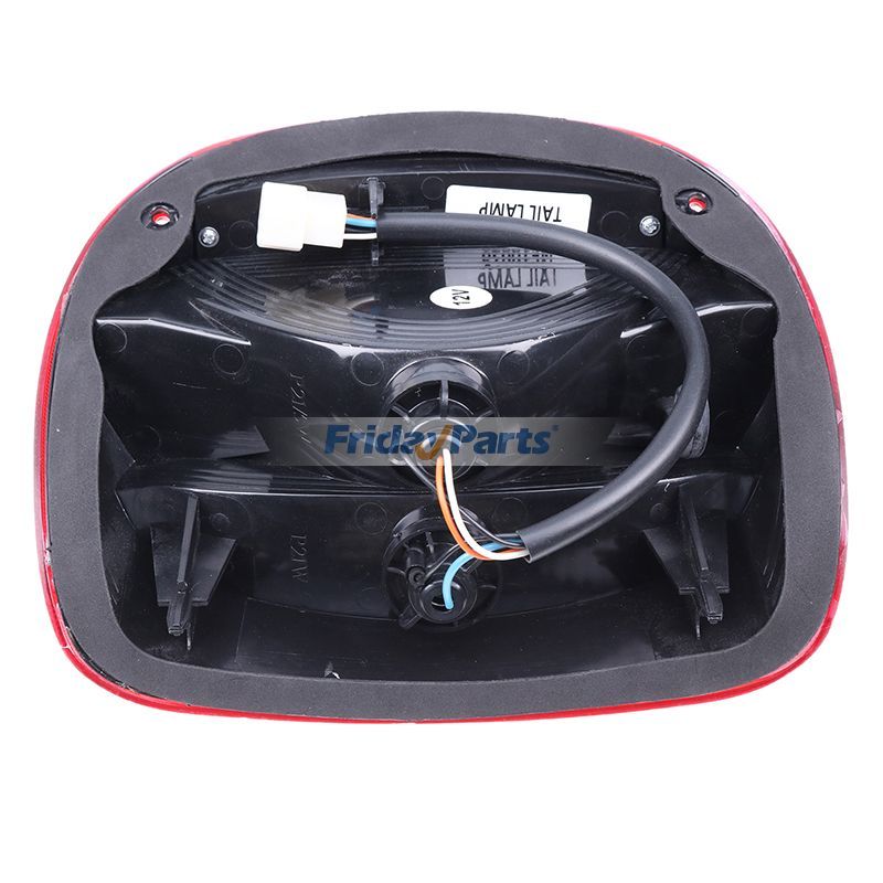 Achetez Feu arrière 7520 6620 6120 6320 6320 6030 6420 6420 7020 5020 chez FridayParts