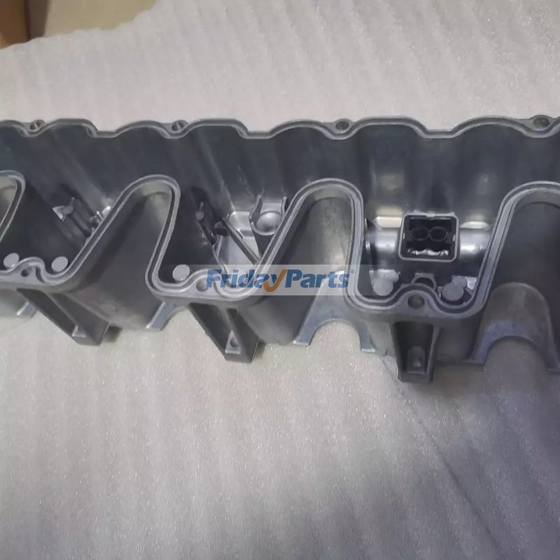Engine Valve Cover