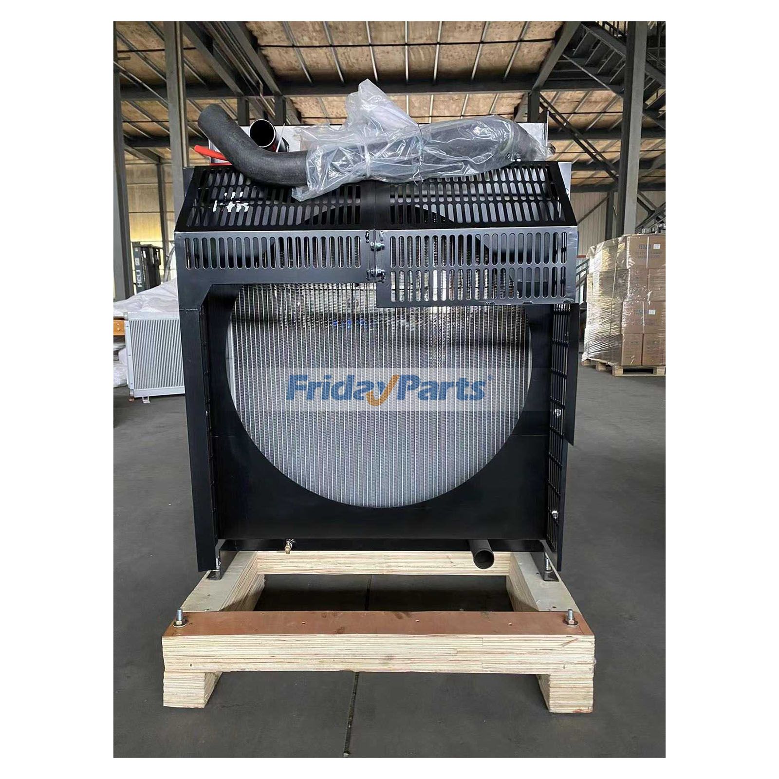 Left Pipe Water Cooler Radiator for Cummins Engine 6CTA8.3-G2