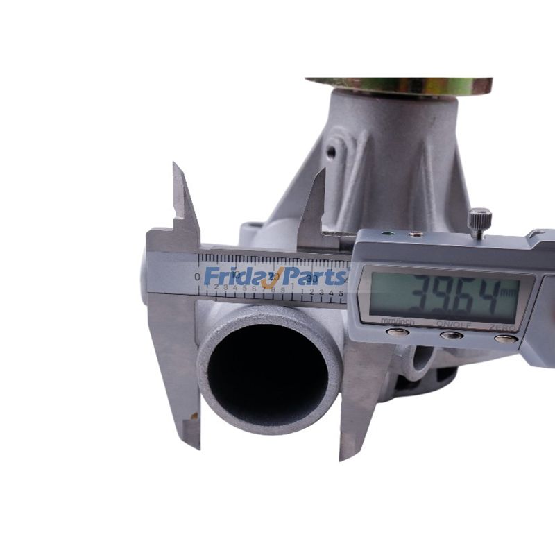 Water Pump 15202009F for VM Motori Engine D703 D704 HR394HP HR394HPT Antonio Carraro Tractor Tigrone 5500 7700 8000 8800