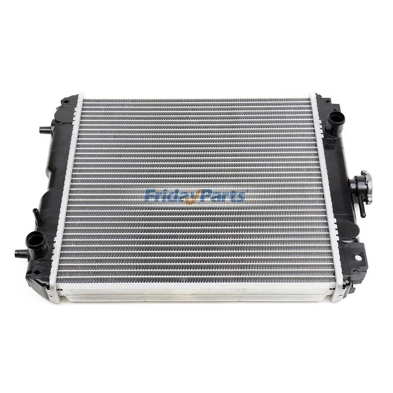 Radiateur de réservoir d'eau 1G313-72060 pour excavatrice Kubota KX030-4 KX71-3 KX71-3S