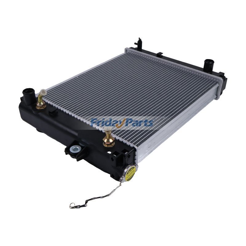 Radiateur de réservoir d'eau 580035306 8516829 2054531 pour chariot élévateur Hyster Yale H45-65XM
