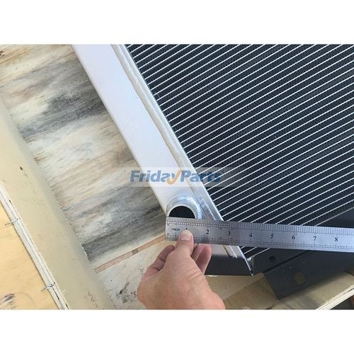 6db1 Radiator いすゞエンジン 6BD1 日立掘削機 EX200 EX200-1 RX2000 EX200LC 用水タンクラジエーター 4204914