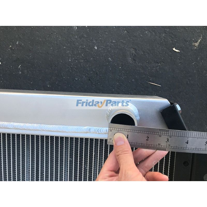 Water Tank Radiator Hitachi in Stock in China