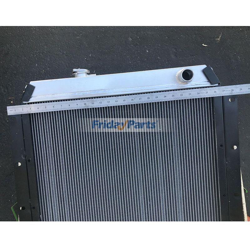 Water Tank Radiator 4204914 for Isuzu Engine 6BD1 Hitachi
