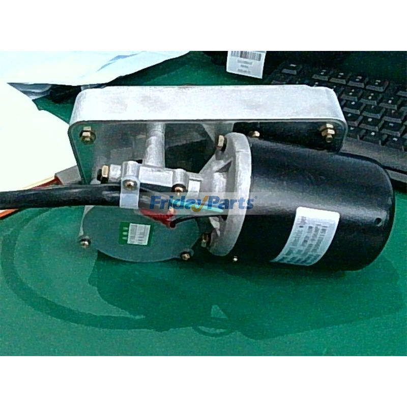 Motor del limpiaparabrisas 11444264 17200853 1144424 para cargadora Volvo L110F L120F L150F L60F L70F L180F L90F L220F L350F