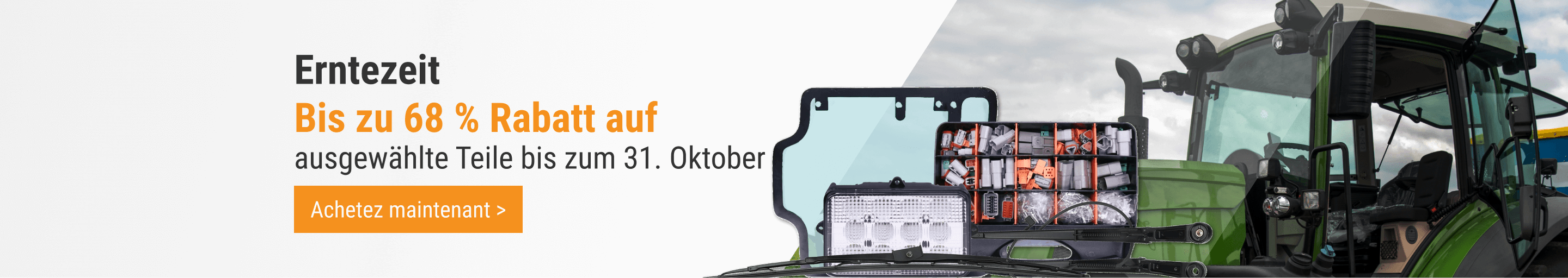 Das FridayParts-Personal in Blau begrüßt die Besucher am Stand AB3291 auf der Sunbelt Ag Expo und bietet besondere Geschenke an.