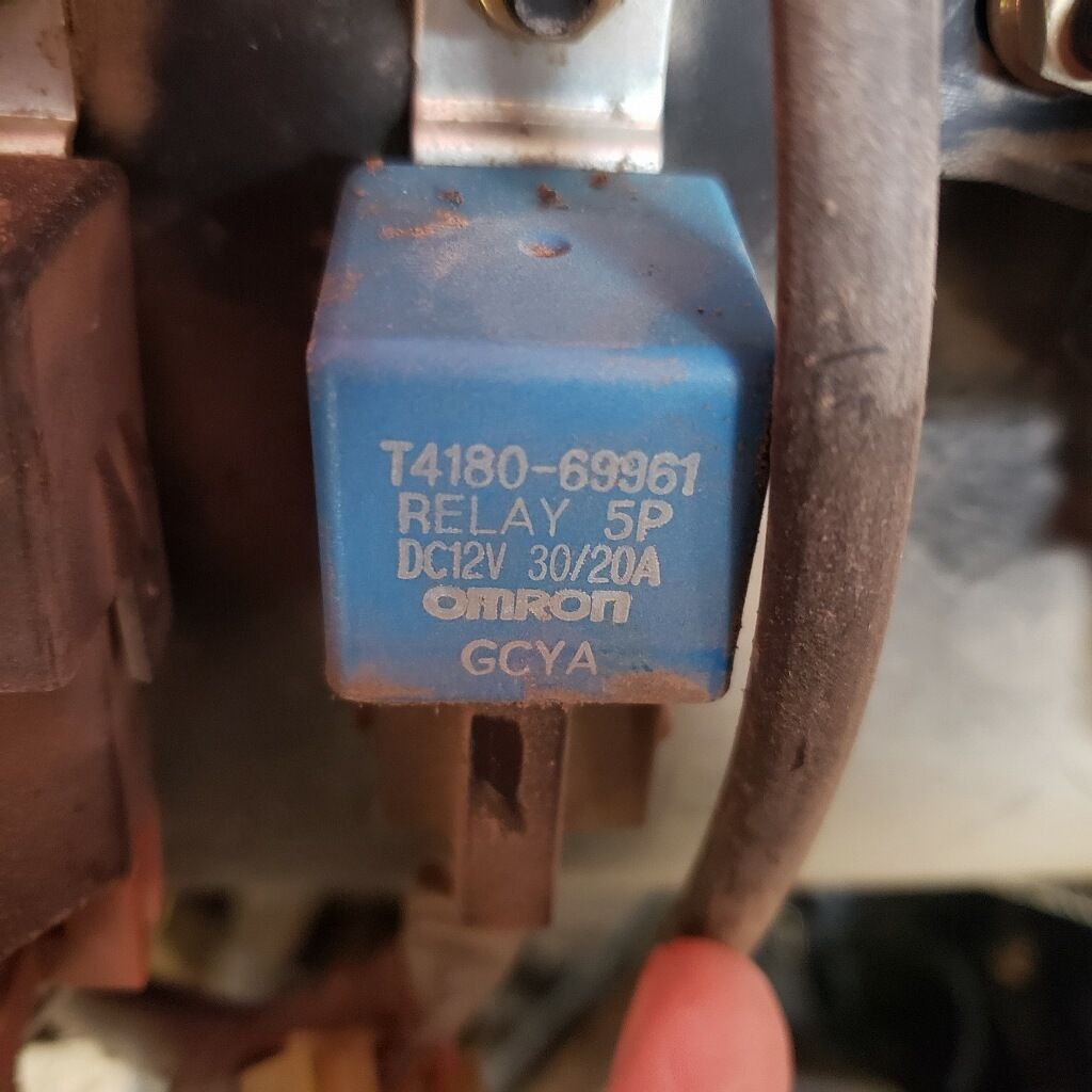 7CbzOj0phVvpEMHmrYBXY61SxiE2ibsU.jpg